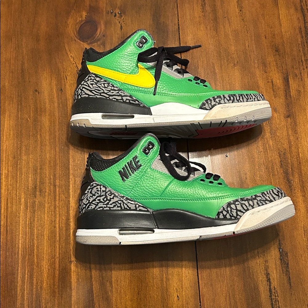 Nike Jordan 3 Tinker Hatfield NRG Custom Painted Basketball Shoes - Picture 2 of 7